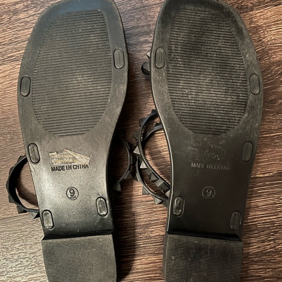 Steve Madden Women's Skyler Flat Sandal - Picture 3 of 3